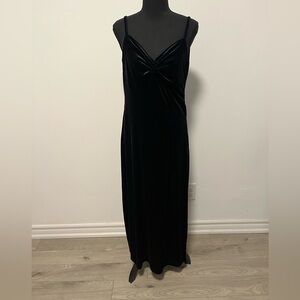 Boutique black velvet dress